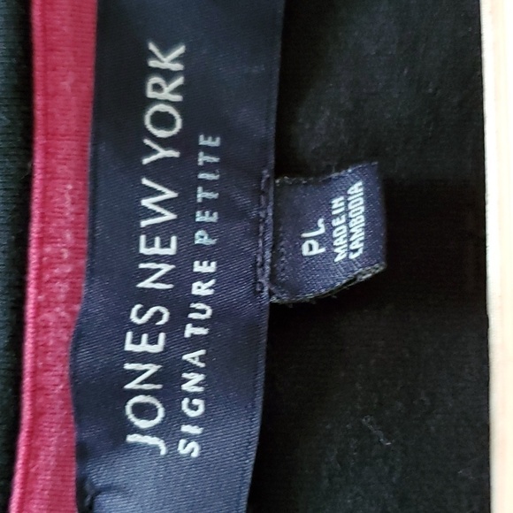 Jones New York Signature Petites Black 3/4 Sleeve Top Size PL - Picture 6 of 7